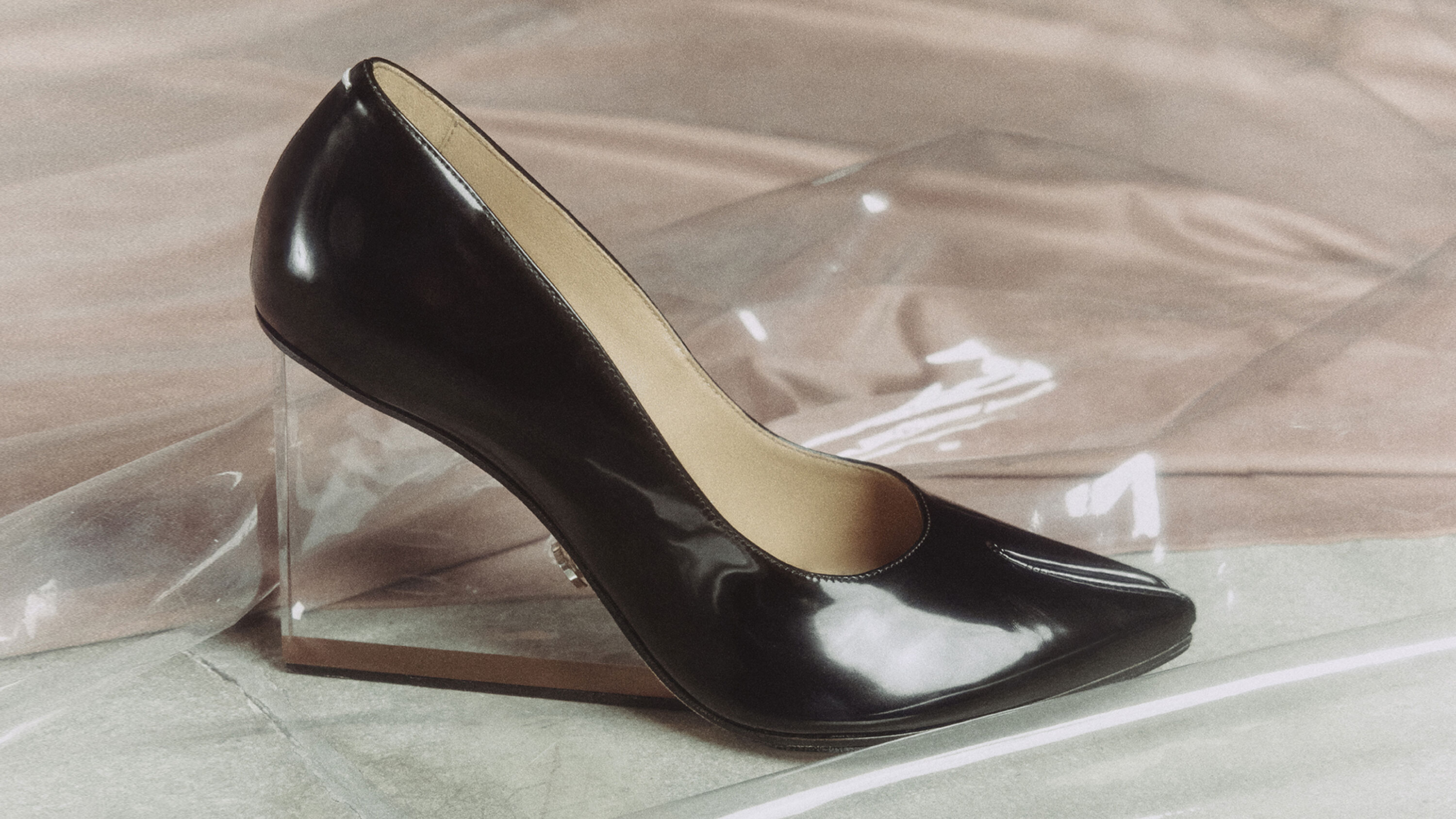 Spring Summer 2026 - Tabi Claw