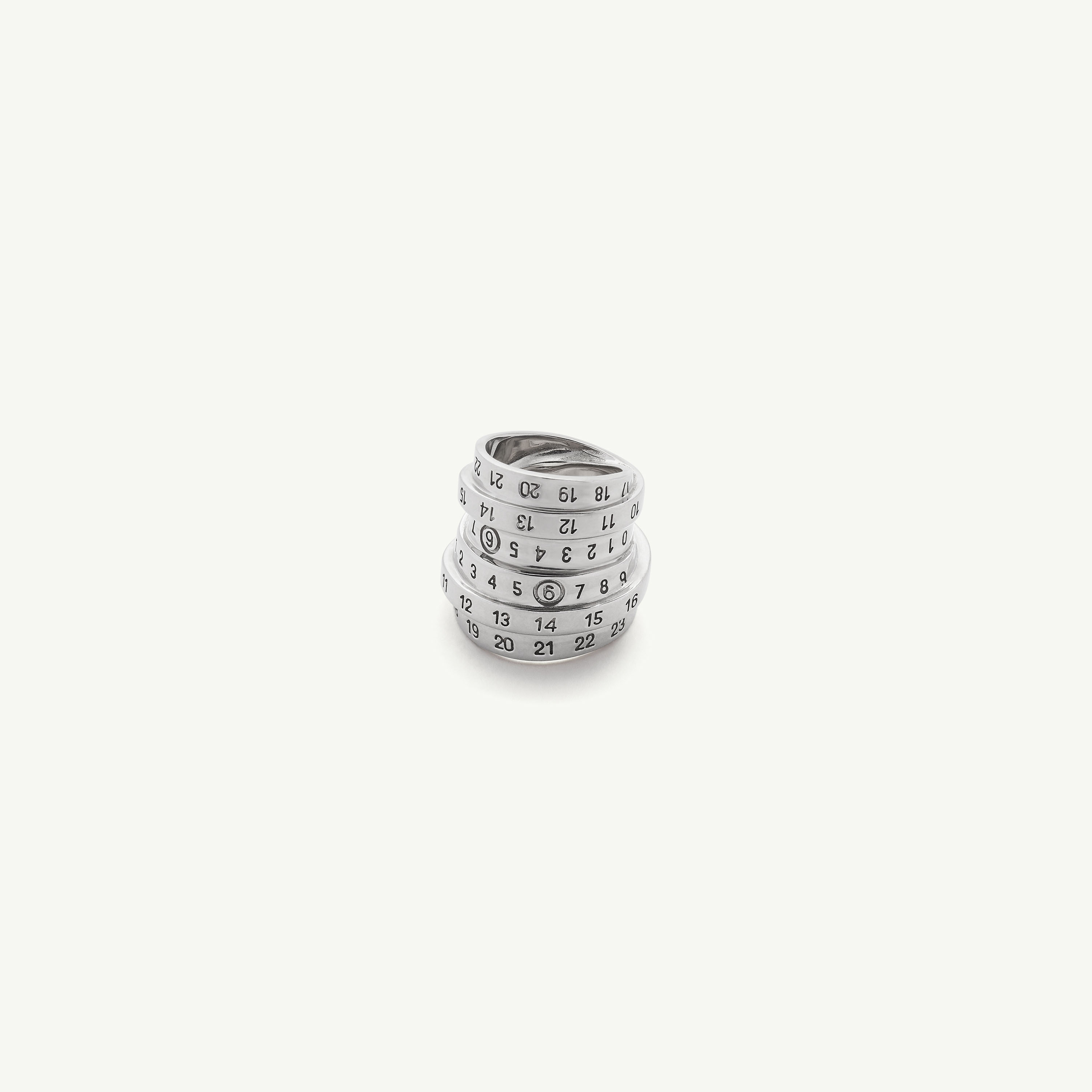 Mm6 Maison Margiela Stackable Ring Featuring Engraved Numbers In Metallic
