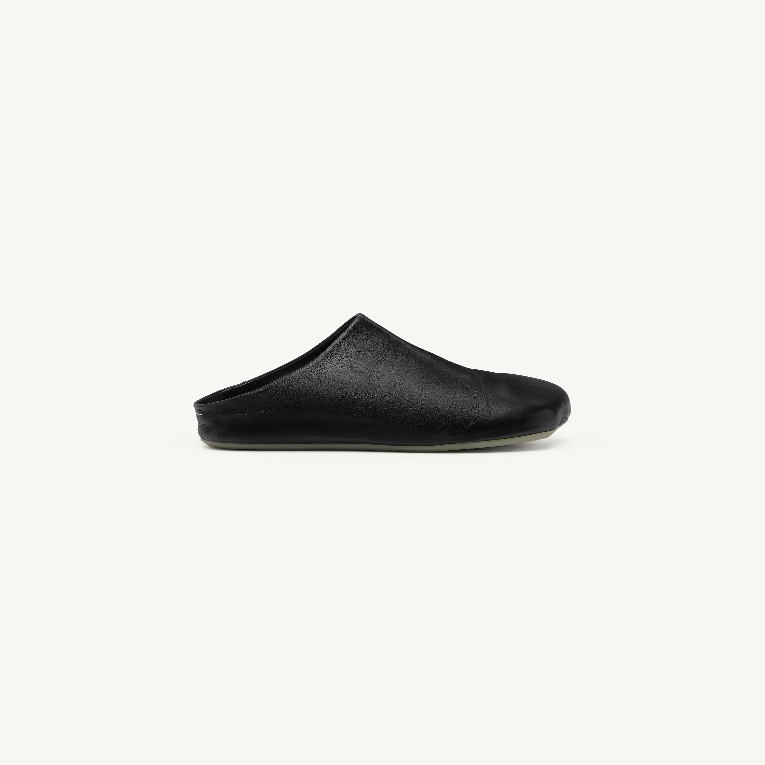 Mm6 Maison Margiela Anatomical Leather Sabot In Black