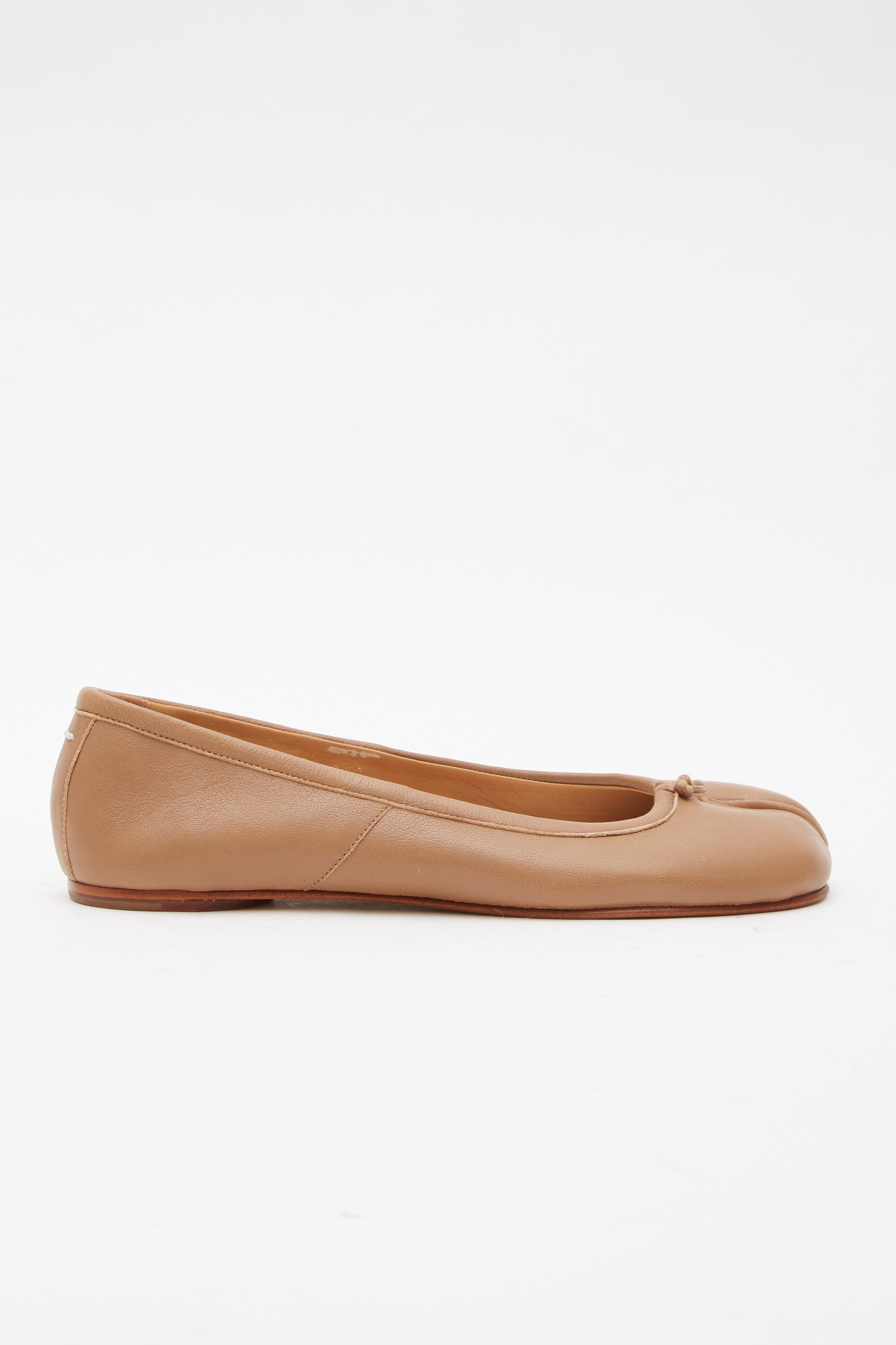 Maison Margiela Women Black Tabi Ballet Flats, 4.5 Luxury Ballet Flats For Women Darveys